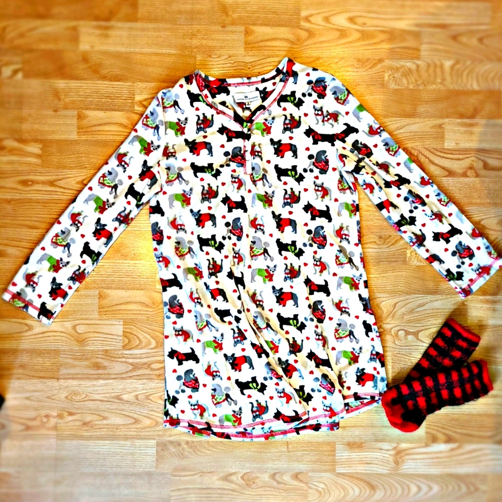 KAREN NEUBURGER Christmas Night dress